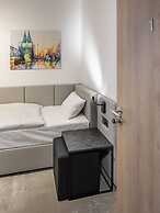 Home & Work Apartments