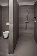 Home & Work Apartments