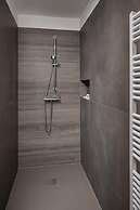 Home & Work Apartments