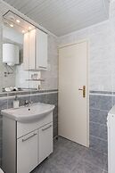 Sea View Apartments - Apartment Merivo