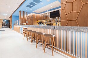 Hampton by Hilton Warsaw Reduta