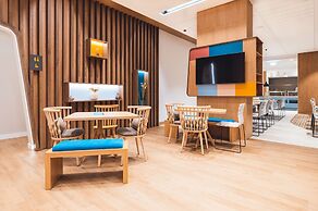 Hampton by Hilton Warsaw Reduta