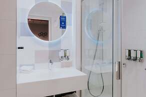 Hampton by Hilton Warsaw Reduta