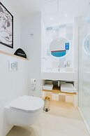 Hampton by Hilton Warsaw Reduta