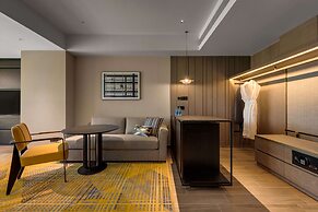 Hotel Resonance Taipei, Tapestry Collection by Hilton