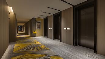Hotel Resonance Taipei, Tapestry Collection by Hilton