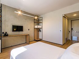 Ibis Ribeirao Preto Vila do Golf Hotel