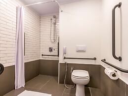 Ibis Ribeirao Preto Vila do Golf Hotel