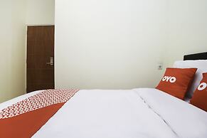 SUPER OYO Flagship 3688 Pot Art