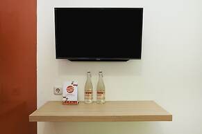 SUPER OYO Flagship 3688 Pot Art