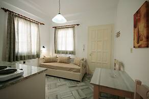 Hara Studios and Apartments