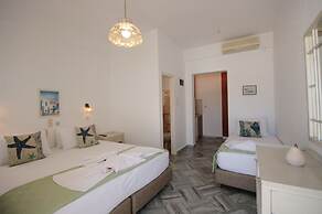 Hara Studios and Apartments