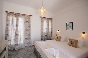 Hara Studios and Apartments