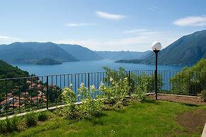 Vista d'Oro Ulivo Apt. 4