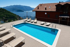 Vista d'Oro Ulivo Apt. 4