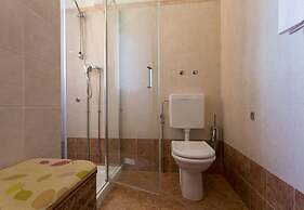 Vista d'Oro Ulivo Apt. 8