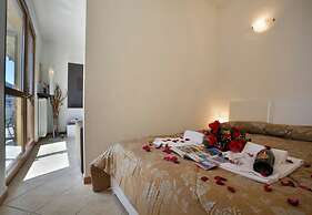 Vista d'Oro Ulivo Apt. 8