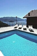 Vista d'Oro Ulivo Apt. 8