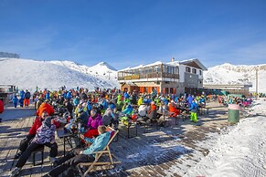 Italia 2 Ski in-Ski out Mt.50