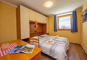 Italia 1 Ski in- Ski out Mt.50