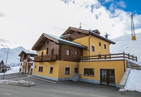 Sponda Ski in- Ski out Mt. 50