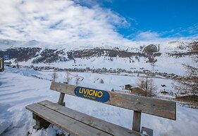 Sponda Ski in- Ski out Mt. 50