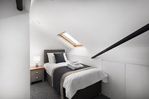 Mclaren House Seahouses