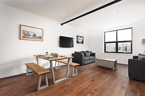 Mclaren House Seahouses