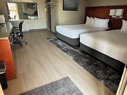 Travelodge by Wyndham Parker