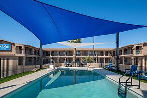 Travelodge by Wyndham Parker