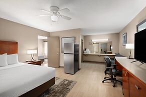 Travelodge by Wyndham Parker
