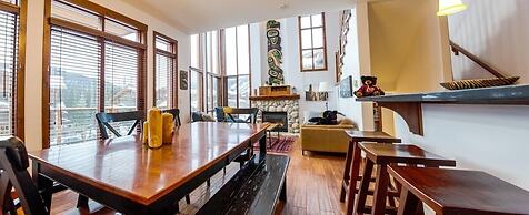 Woodhaven #11 by Bear Country