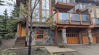 Woodhaven #11 by Bear Country