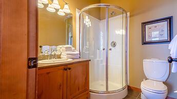 Settlers Crossing #11