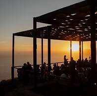 Hotel Cuatro Cuatros