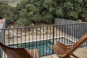 Hotel Cuatro Cuatros