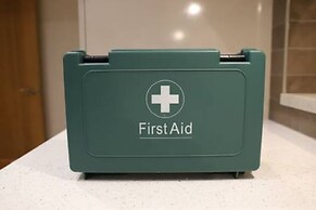 Gateshead's Amethyst 3 Bedroom Apt, Sleeps 6 Guest