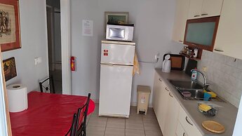 Alkyon Perea Apartments