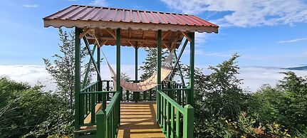 Flora Handüzü Resort & Wellness Bungalow Hotel