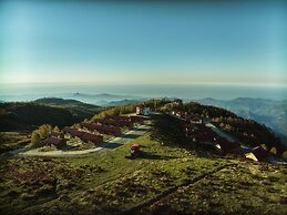 Flora Handüzü Resort & Wellness Bungalow Hotel