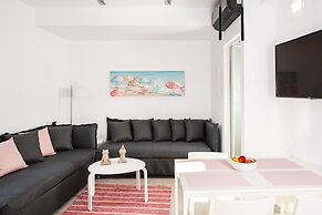 Cozy Corner Luxury Apartments