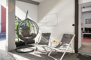 Cozy Corner Luxury Apartments