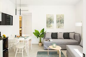 Cozy Corner Luxury Apartments