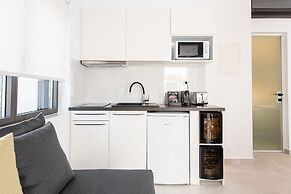 Cozy Corner Luxury Apartments