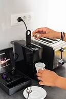 Cozy Corner Luxury Apartments