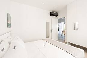 Cozy Corner Luxury Apartments