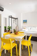 Cozy Corner Luxury Apartments