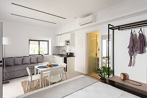 Cozy Corner Luxury Apartments