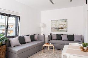 Cozy Corner Luxury Apartments