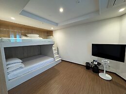 Felix by STX Hotel & Suite